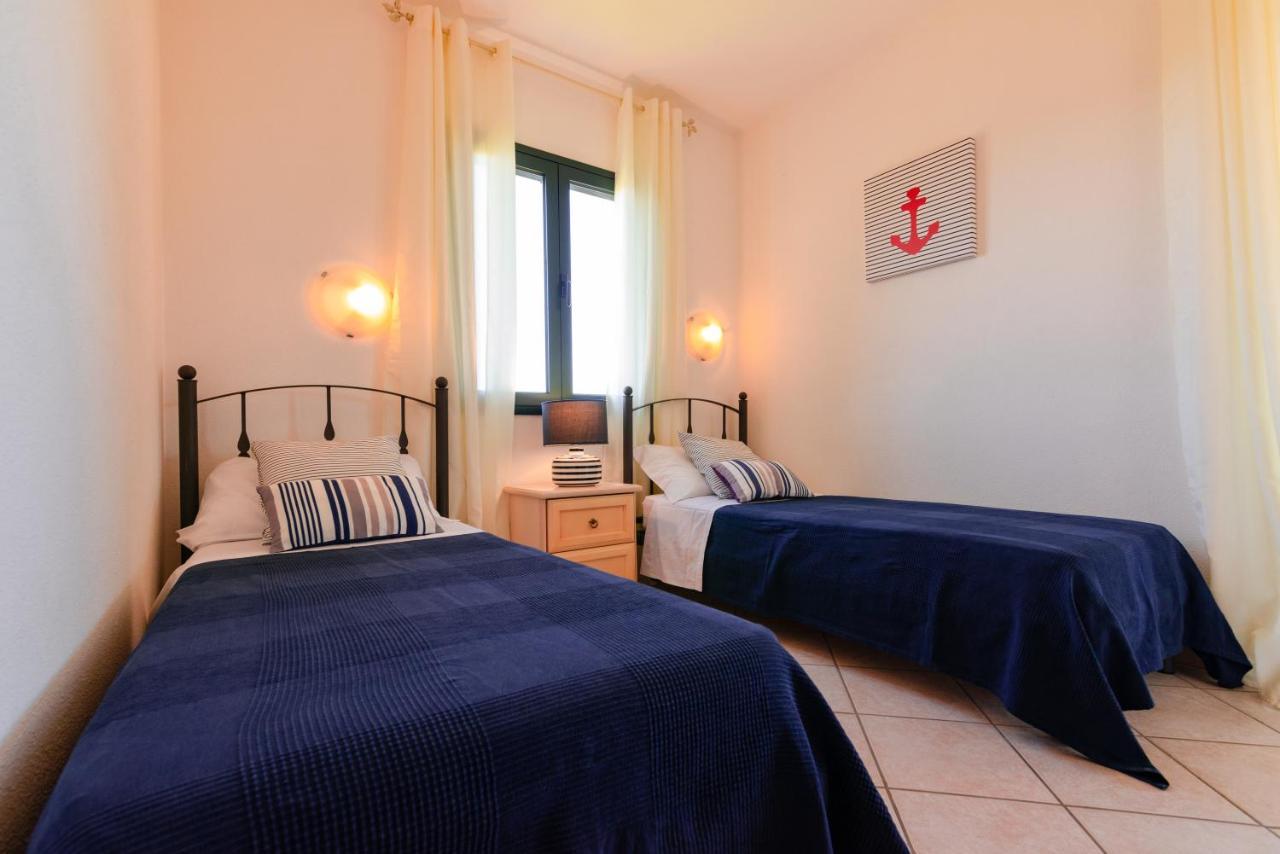 Residence Sardegnasummer Li Cuppulati San Teodoro  Exterior photo
